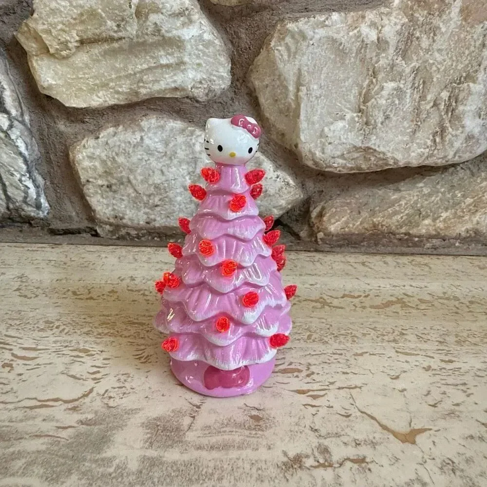 Hello kitty ceramic Christmas tree small 5.8” Holiday Christmas Sanrio hellokitt